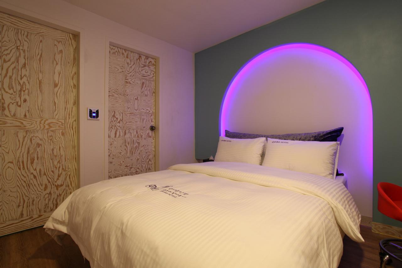 Riviera Motel Goyang Εξωτερικό φωτογραφία