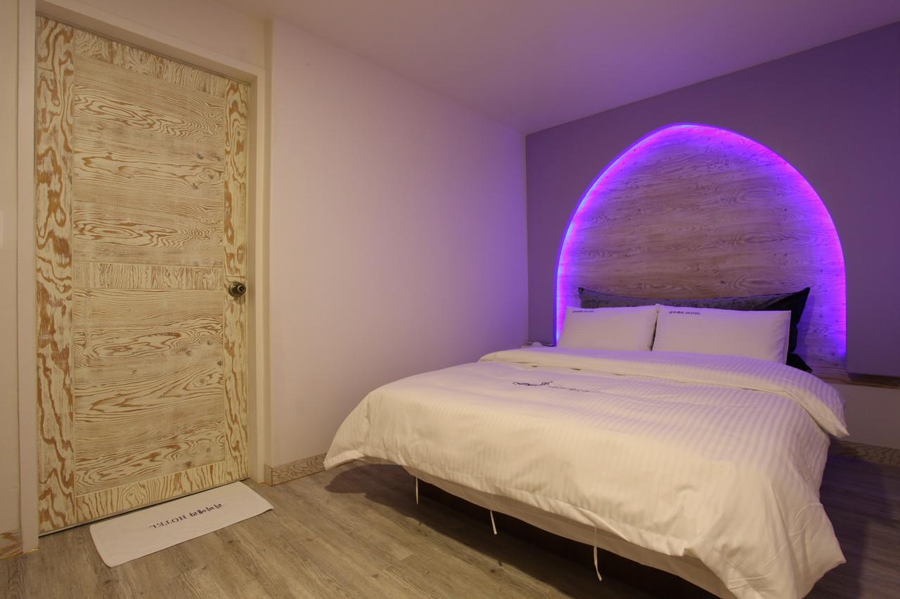 Riviera Motel Goyang Εξωτερικό φωτογραφία